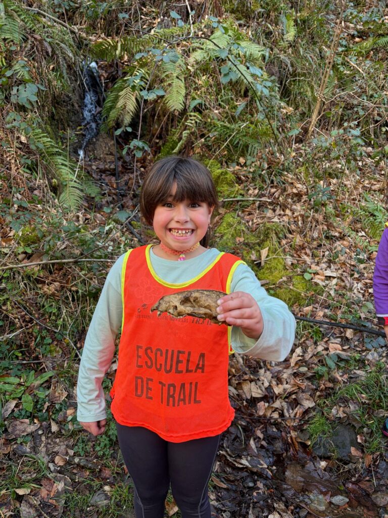 niña feliz